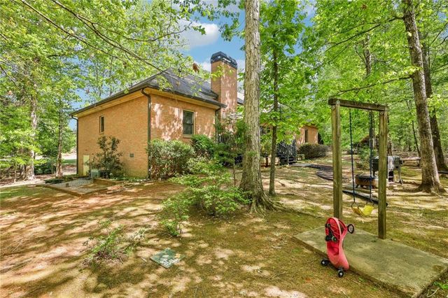 318 Dogwood Trace, Mcdonough, GA 30252