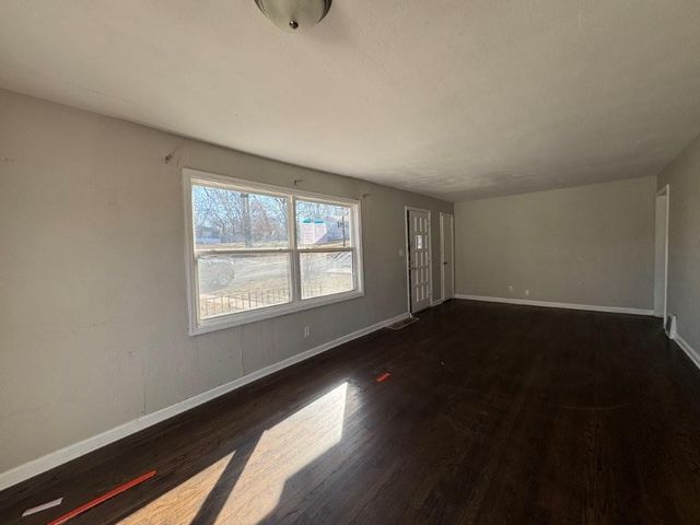 2604 S Northern Boulevard, Independence, MO 64052