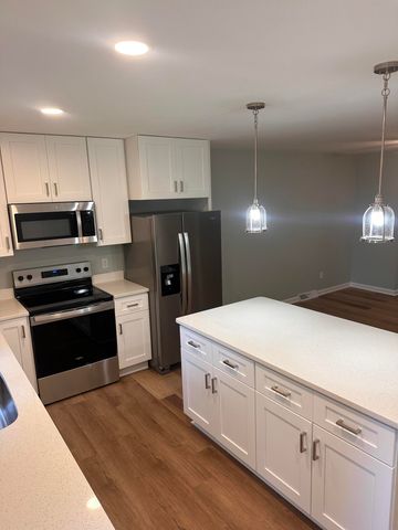 1038 Harbor View Road, Charleston, SC 29412