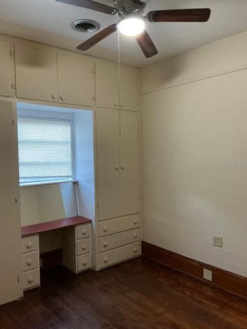 419 W WISCONSIN AVENUE, Deland, FL 32720