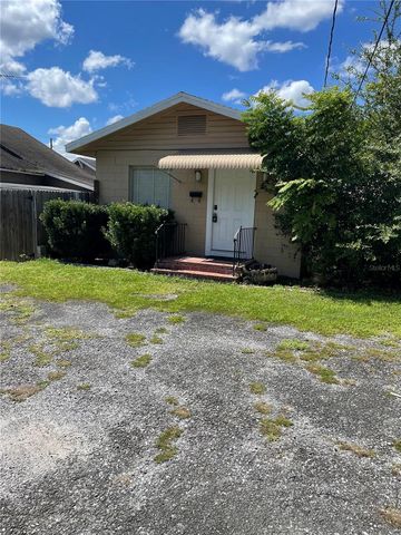 419 W WISCONSIN AVENUE, Deland, FL 32720