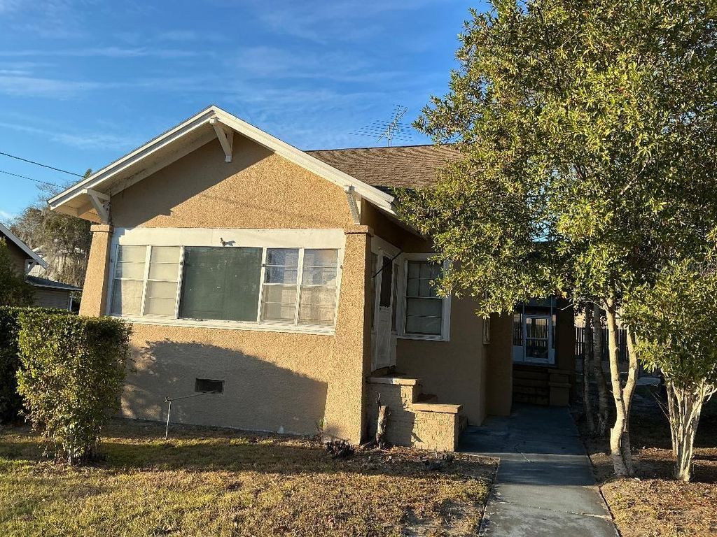 419 W WISCONSIN AVENUE, Deland, FL 32720