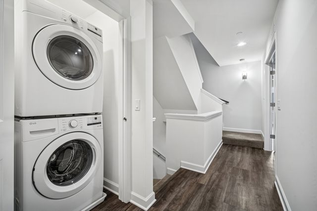 1251 Gateway Court, Northbrook, IL 60062