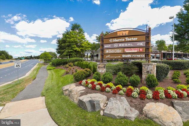 22773 ORCHARD GROVE DR, Ashburn, VA 20148