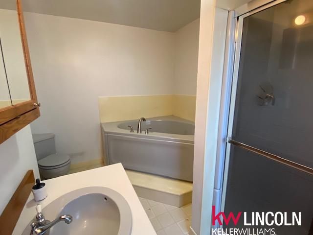 2625 S 13 Street, Lincoln, NE 68502