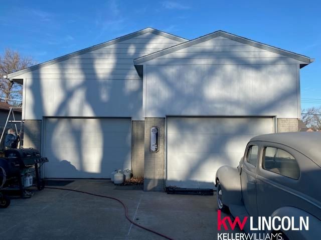 2625 S 13 Street, Lincoln, NE 68502