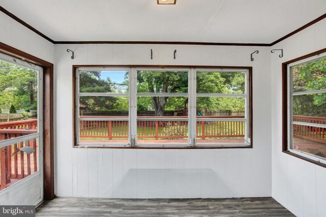 1302 CHATHAM RD, Camp Hill, PA 17011