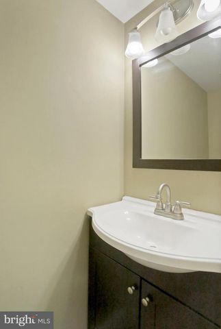 1302 CHATHAM RD, Camp Hill, PA 17011