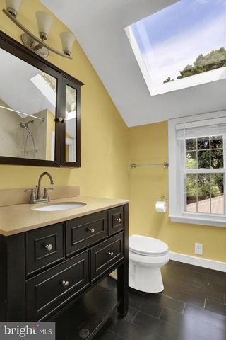 1302 CHATHAM RD, Camp Hill, PA 17011