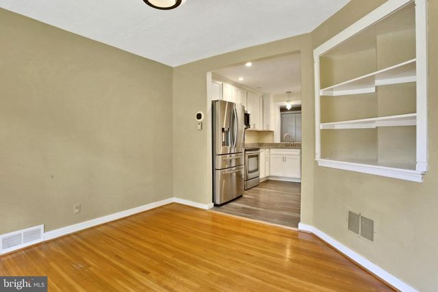 1302 CHATHAM RD, Camp Hill, PA 17011