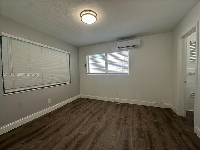 4246 Seagrape Dr 1, Lauderdale By The Sea, FL 33308