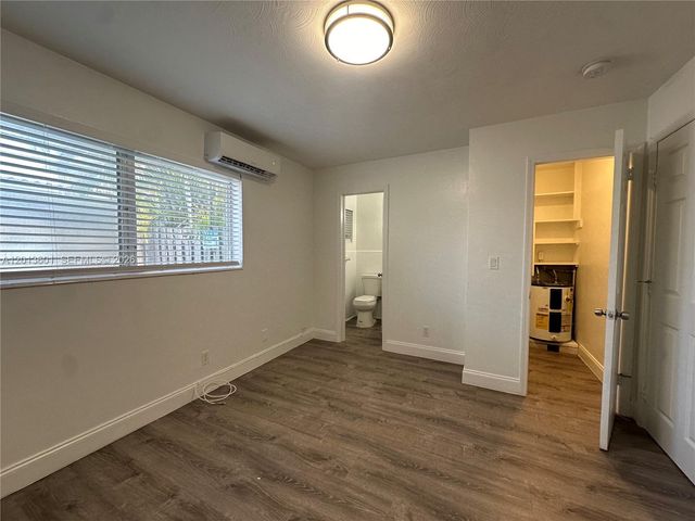 4246 Seagrape Dr 1, Lauderdale By The Sea, FL 33308