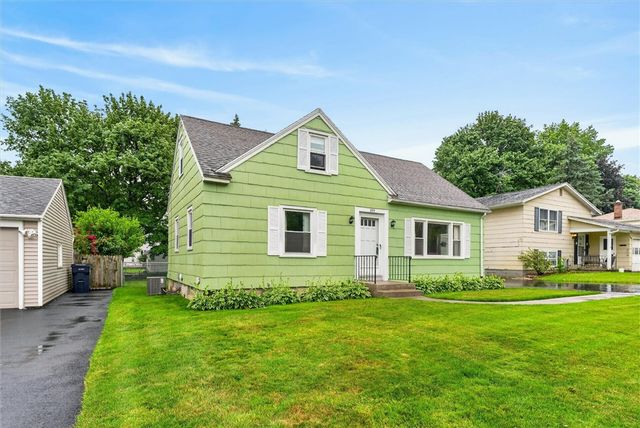 399 Westchester Avenue, Irondequoit, NY 14609
