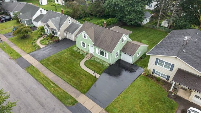 399 Westchester Avenue, Irondequoit, NY 14609