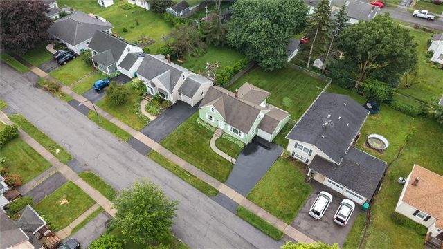 399 Westchester Avenue, Irondequoit, NY 14609