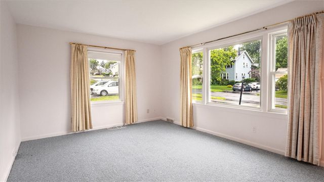 399 Westchester Avenue, Irondequoit, NY 14609