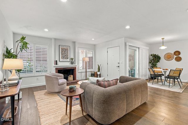 121 Arlington Drive 8, Pasadena, CA 91105