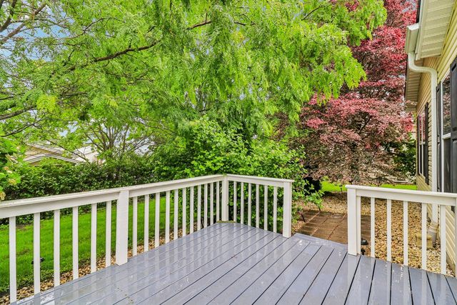227 Rodeo Drive, Grayslake, IL 60030