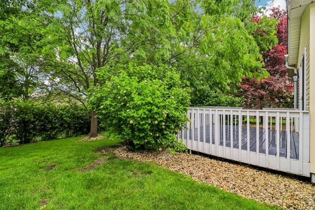 227 Rodeo Drive, Grayslake, IL 60030