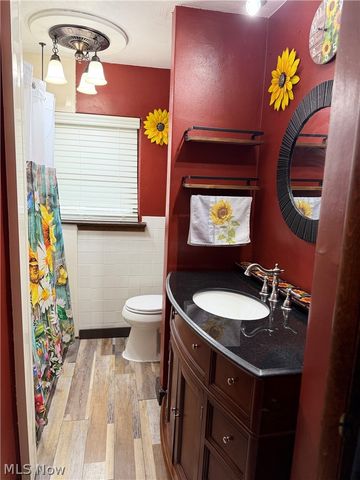 138 Lawnview Drive, New Cumberland, WV 26047