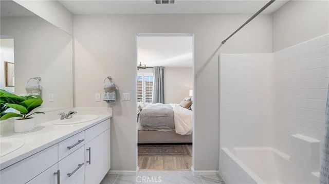 7503 Pitzer Avenue, Hesperia, CA 92345