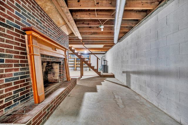 14776 Franklin ST, Ferrum, VA 24088