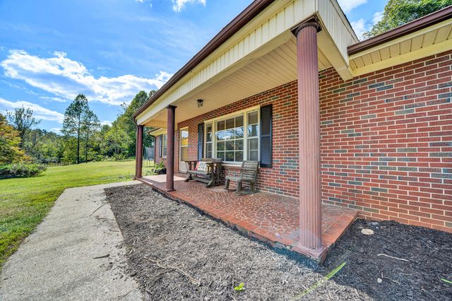 14776 Franklin ST, Ferrum, VA 24088