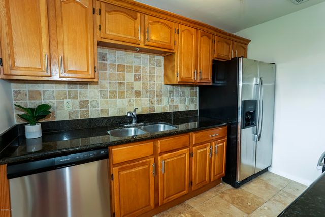 1077 TALBOT Avenue, Jacksonville, FL 32205