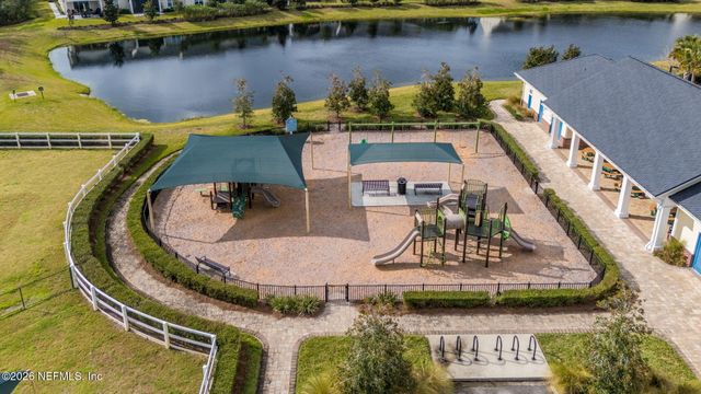 381 PIONEER VILLAGE Drive, Ponte Vedra, FL 32081