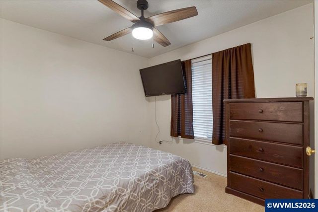 1655 Davis Rd S, Salem, OR 97306