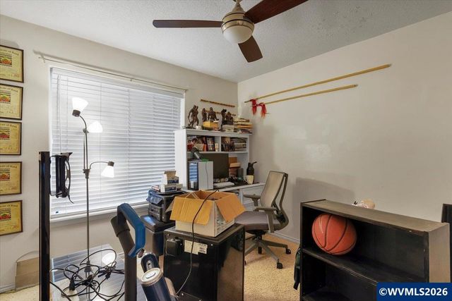 1655 Davis Rd S, Salem, OR 97306