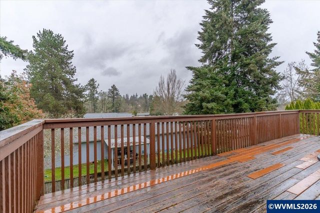 1655 Davis Rd S, Salem, OR 97306