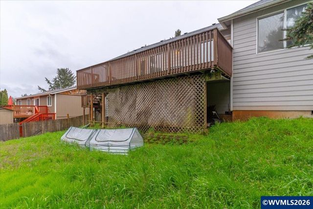 1655 Davis Rd S, Salem, OR 97306