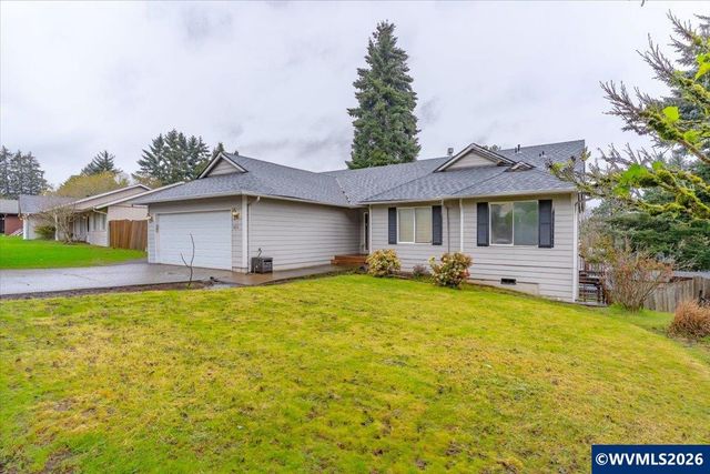 1655 Davis Rd S, Salem, OR 97306