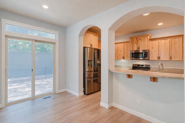 51861 Hollinshead Place, La Pine, OR 97739