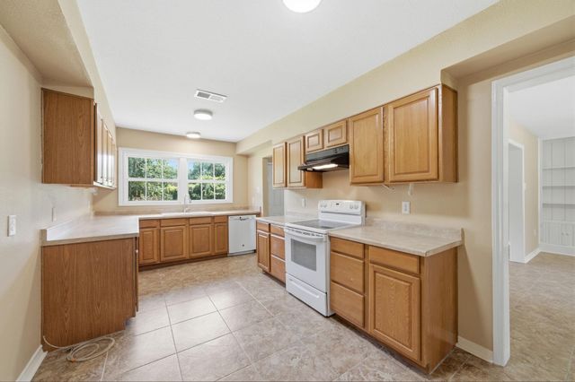 14906 Quaking Aspen Drive, Tomball, TX 77377