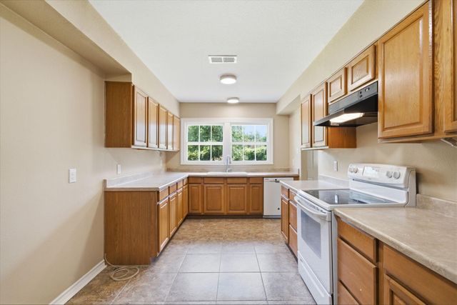 14906 Quaking Aspen Drive, Tomball, TX 77377