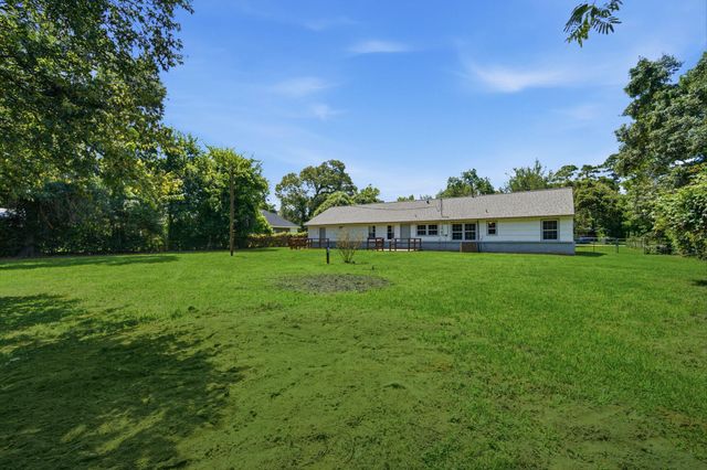 14906 Quaking Aspen Drive, Tomball, TX 77377