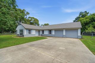 14906 Quaking Aspen Drive, Tomball, TX 77377