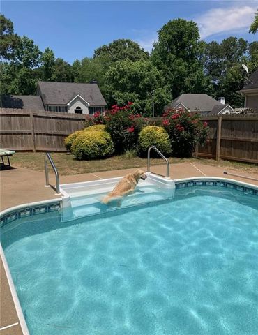 6011 Fairlong Court NW, Acworth, GA 30101