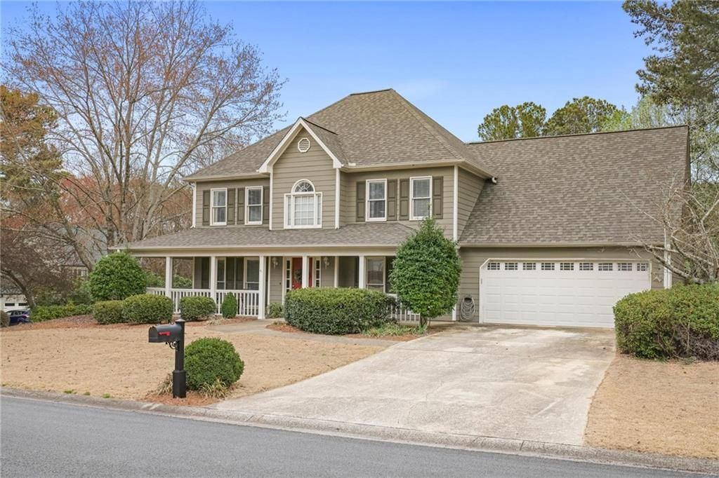 6011 Fairlong Court NW, Acworth, GA 30101