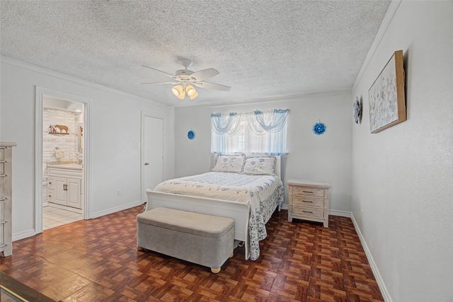 3912 Double Tree Trail, Irving, TX 75061