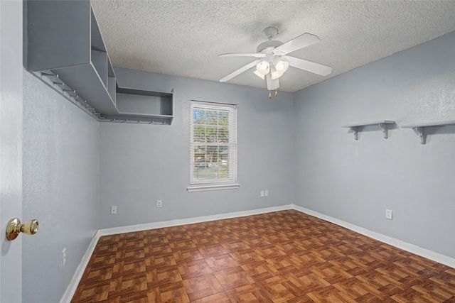 3912 Double Tree Trail, Irving, TX 75061