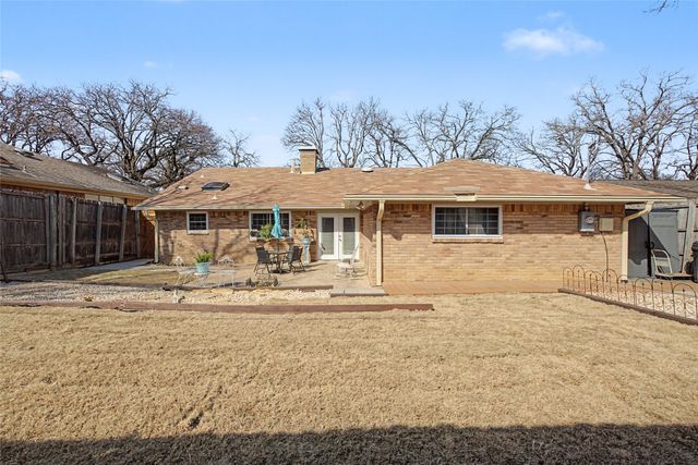 3912 Double Tree Trail, Irving, TX 75061