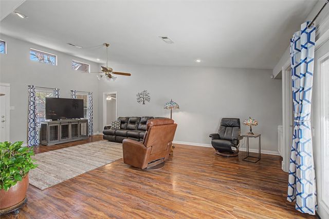 3912 Double Tree Trail, Irving, TX 75061