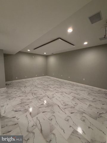 997 POWDER HORN DR, Hummelstown, PA 17036