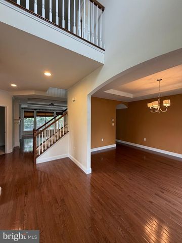 997 POWDER HORN DR, Hummelstown, PA 17036