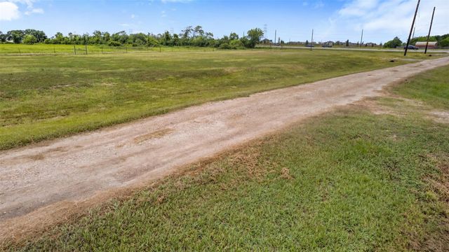 00 Pleasant Valley Drive Lots 12-16, Rosharon, TX 77583
