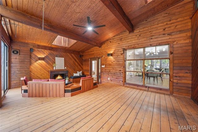31 Bon Hills Drive, St Louis, MO 63132