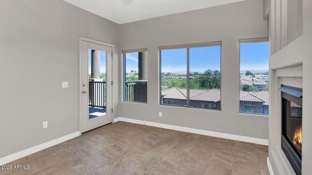 5450 E DEER VALLEY Drive 4216, Phoenix, AZ 85054